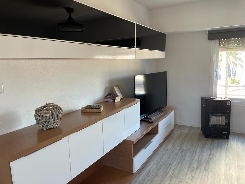 Apartamento En Complejo Residencial Con Piscina Y Garaje Frente Al Mar Valensiya Dış mekan fotoğraf