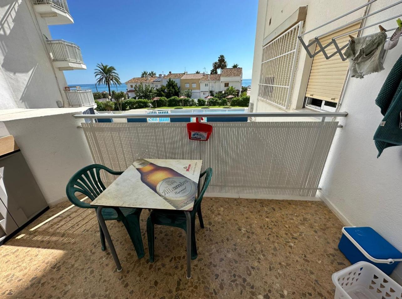 Apartamento En Complejo Residencial Con Piscina Y Garaje Frente Al Mar Valensiya Dış mekan fotoğraf