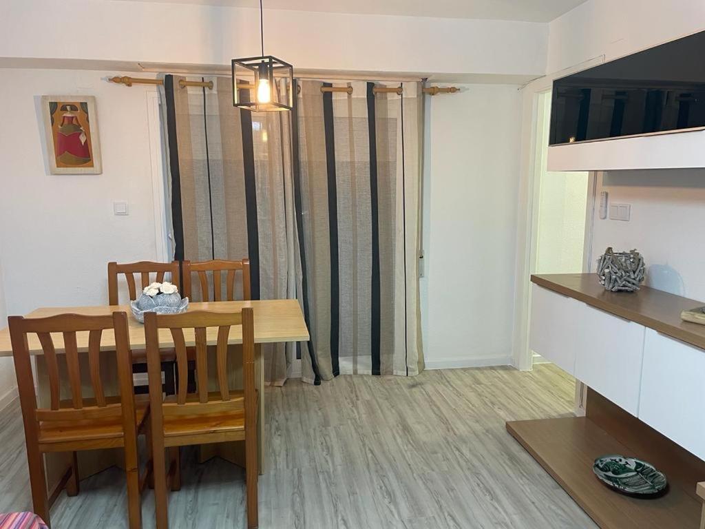 Apartamento En Complejo Residencial Con Piscina Y Garaje Frente Al Mar Valensiya Dış mekan fotoğraf